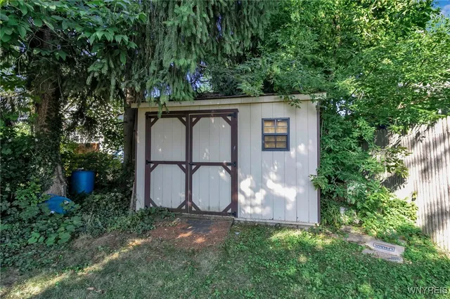 $134,900 | 210 Young Street, Tonawanda, NY 14150