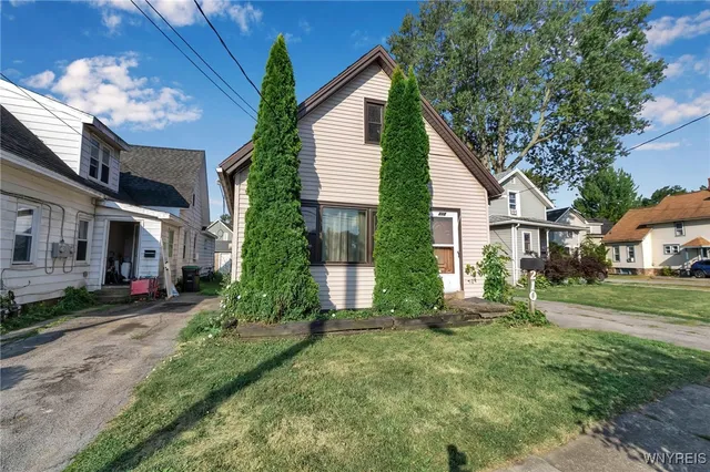 $134,900 | 210 Young Street, Tonawanda, NY 14150