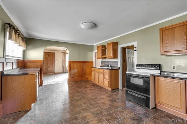 $124,900 | 210 Young Street, Tonawanda, NY 14150