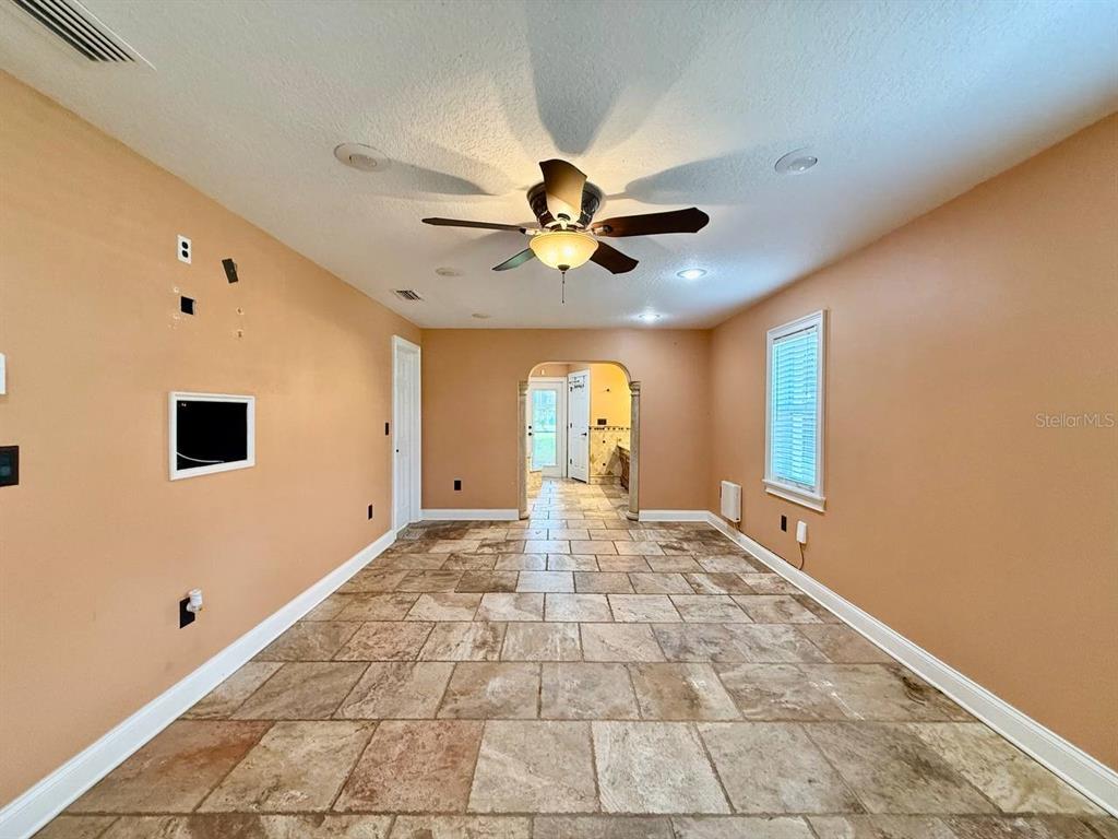 1103 Ballinger Road Lutz, FL 33548 - Photo 30 of 99 Gallery Image 30