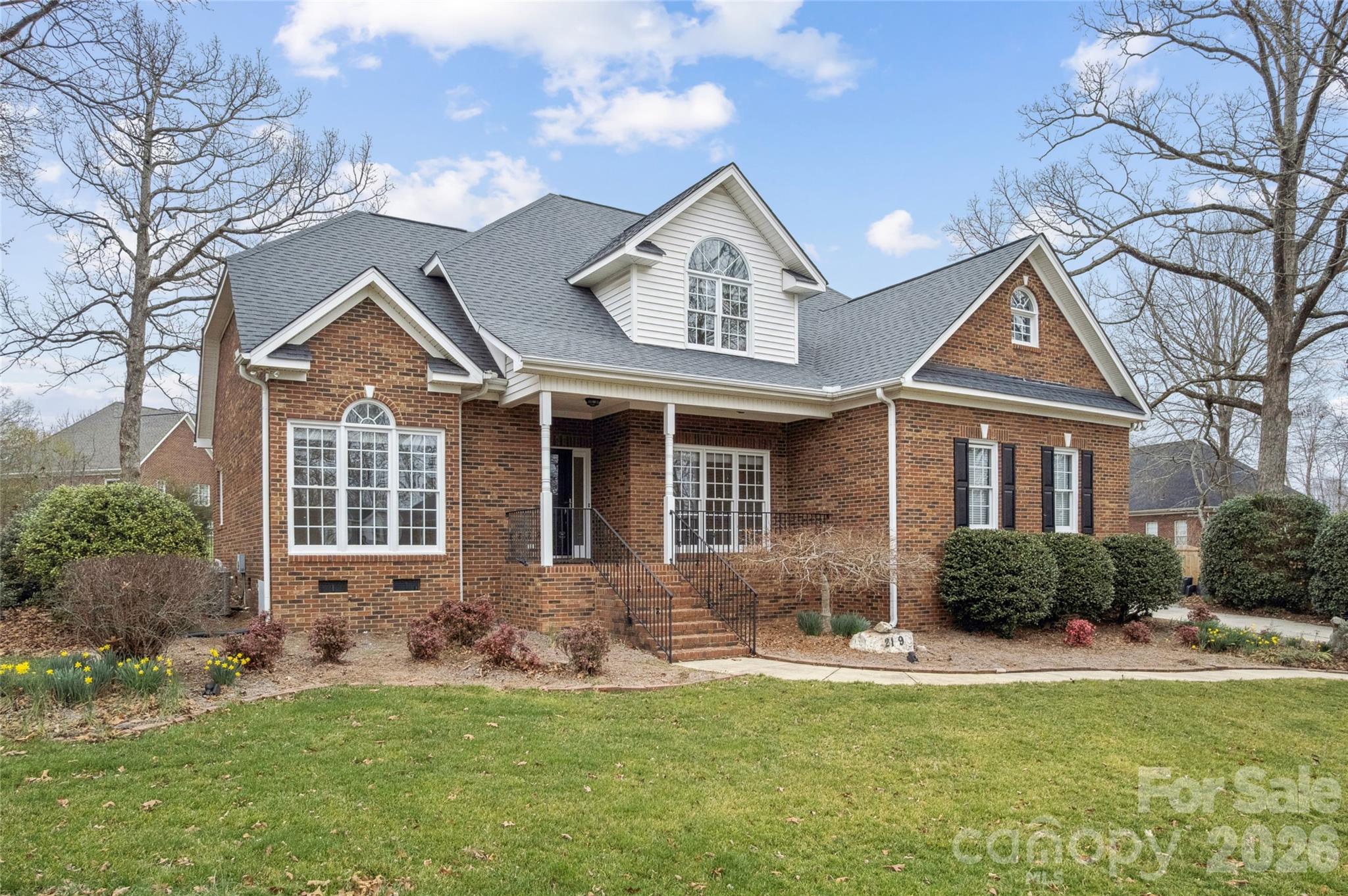 219 Falcons Ridge Matthews, NC 28104 - Photo 3 of 48 Gallery Image 3