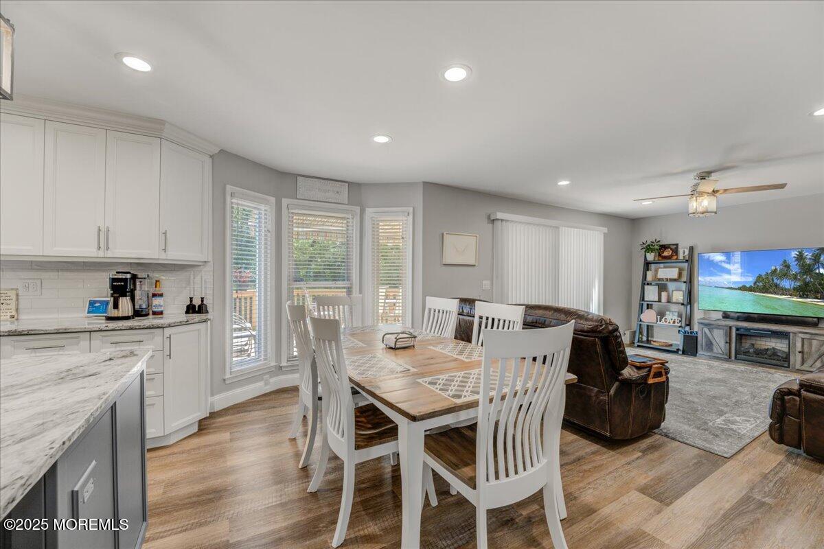 9 Hawk Court Howell, NJ 07731 - Photo 12 of 29 12-Kitchen