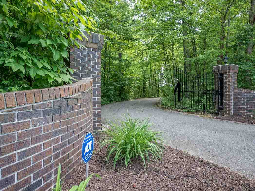 2414 East Ferguson Road Fort Wayne, IN 46816 - Photo 24 of 33