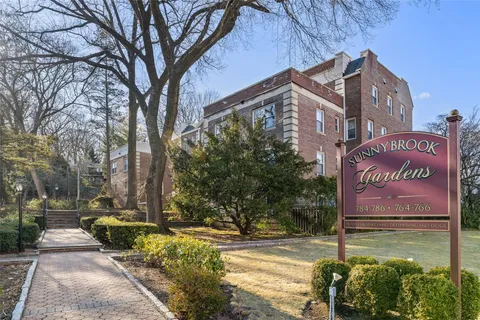 $285,000 | 764 Palmer Road, Unit 3B, Bronxville, NY 10708