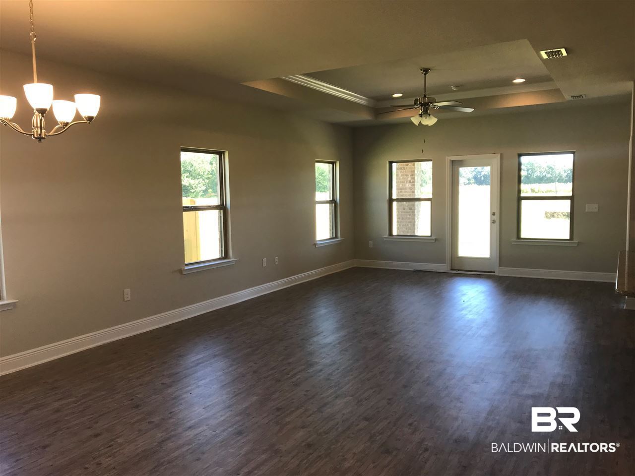 9380 Impala Drive Foley, AL 36535 - Photo 4 of 14 Family Room/Dining