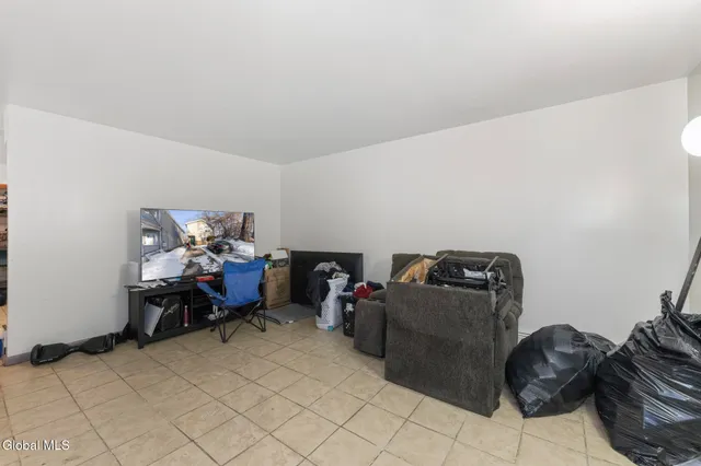 $254,900 | 227-229 Elm Street, Schenectady, NY 12304