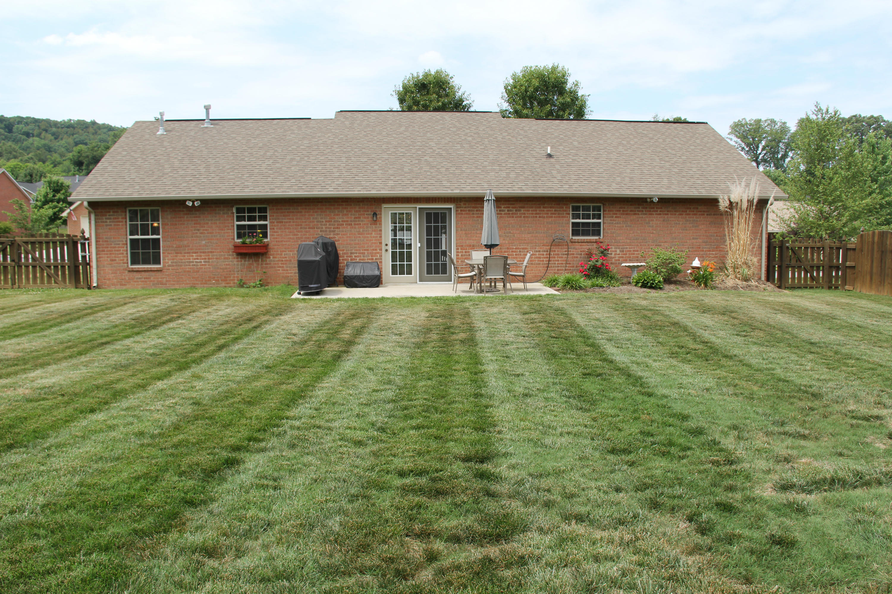7036 Ghiradelli Road Knoxville, TN 37918 - Photo 17 of 24 All brick construction