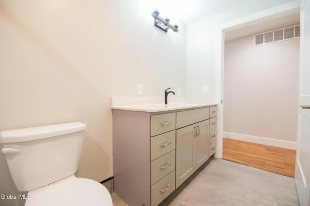 $999,000 | 1 Kurosaka Lane, Unit D, Lake George, NY 12845