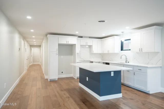 $999,000 | 1 Kurosaka Lane, Unit D, Lake George, NY 12845