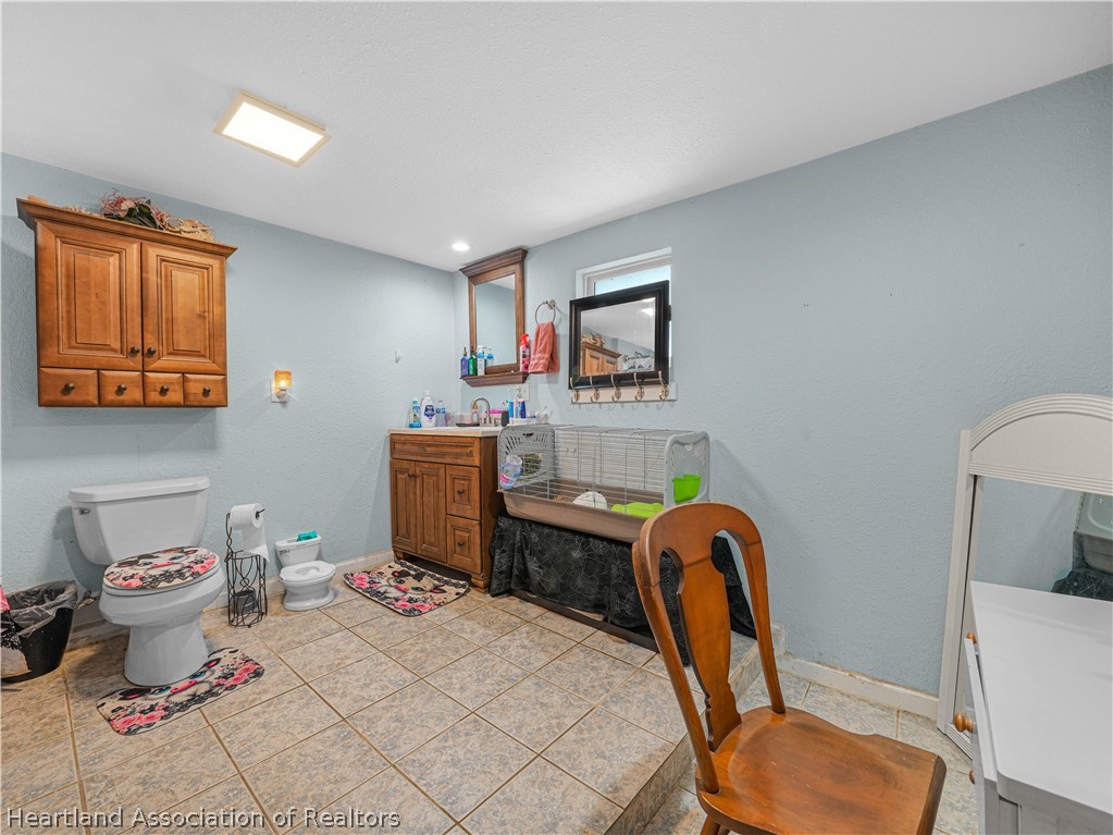 702 Lake Branch Road Bowling Green, FL 33834 - Photo 15 of 33