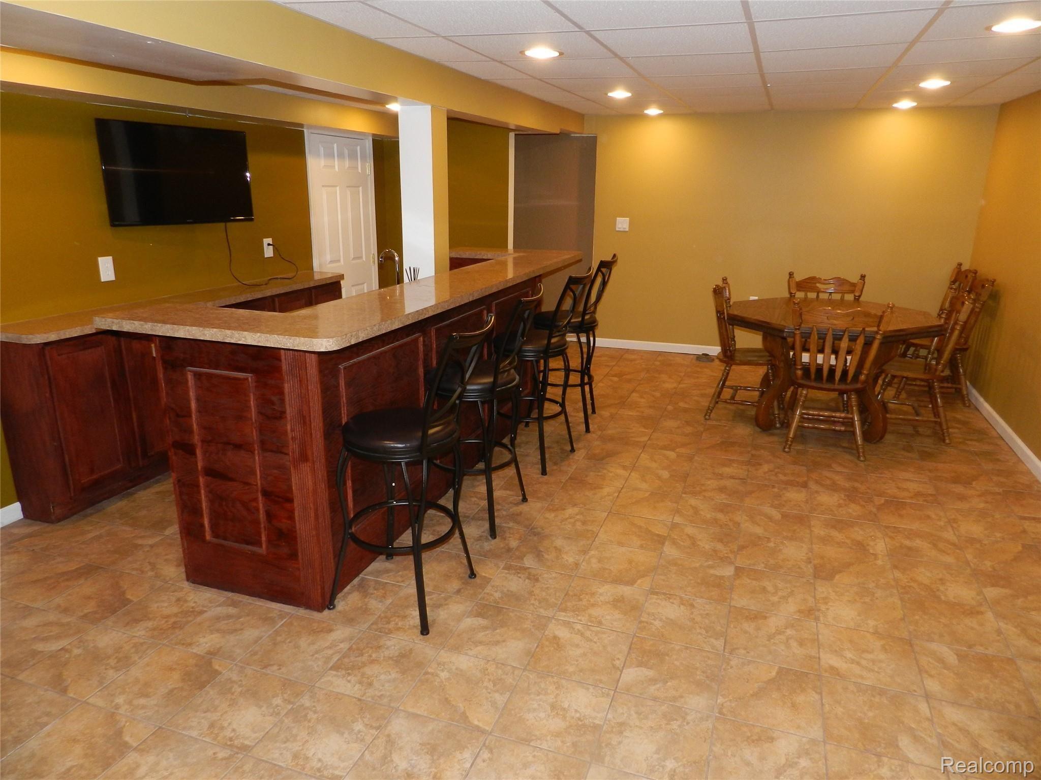 25964 Reeck Road Trenton, MI 48183 - Photo 9 of 13 DSCN3582.JPG