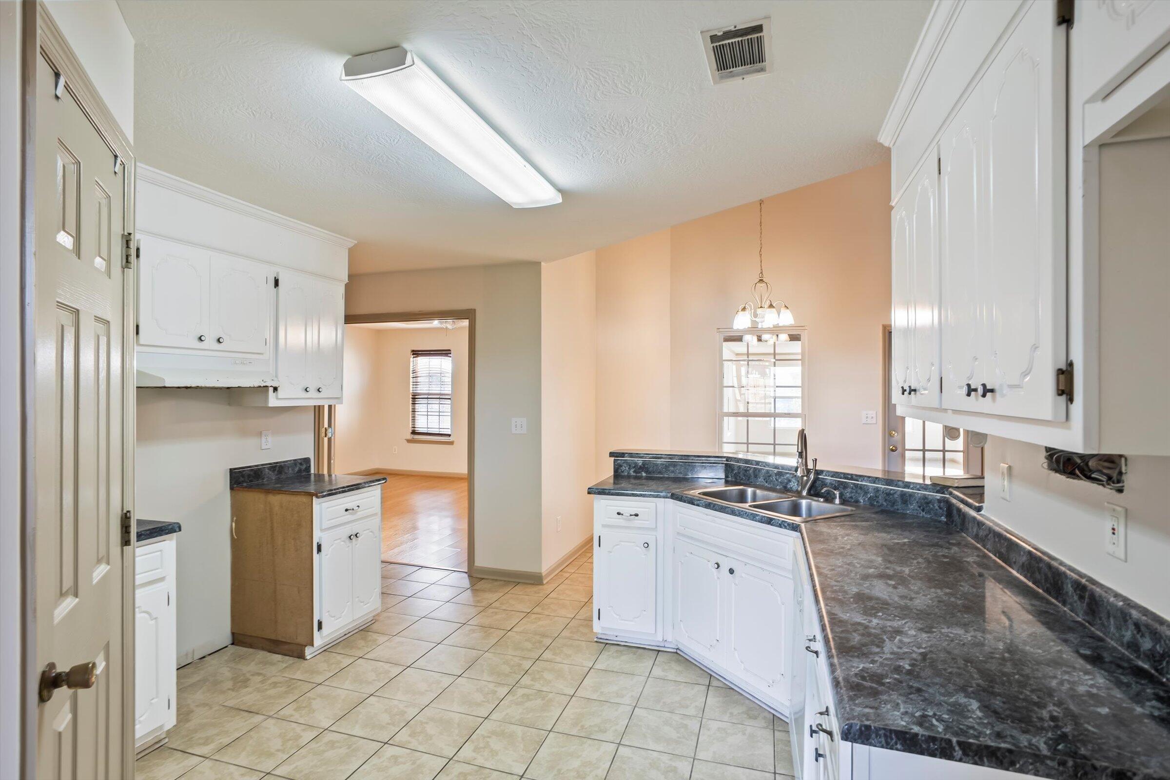 4060 Pinnacle Way Hephzibah, GA 30815 - Photo 3 of 36 15-4G7A0506