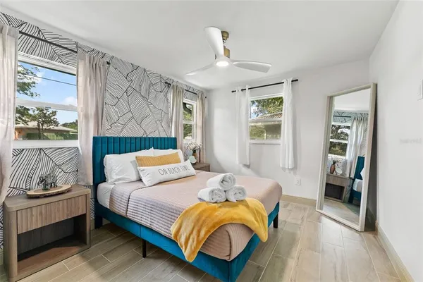 $645,000 | 1830 Lakeview Road, Clearwater, FL 33764