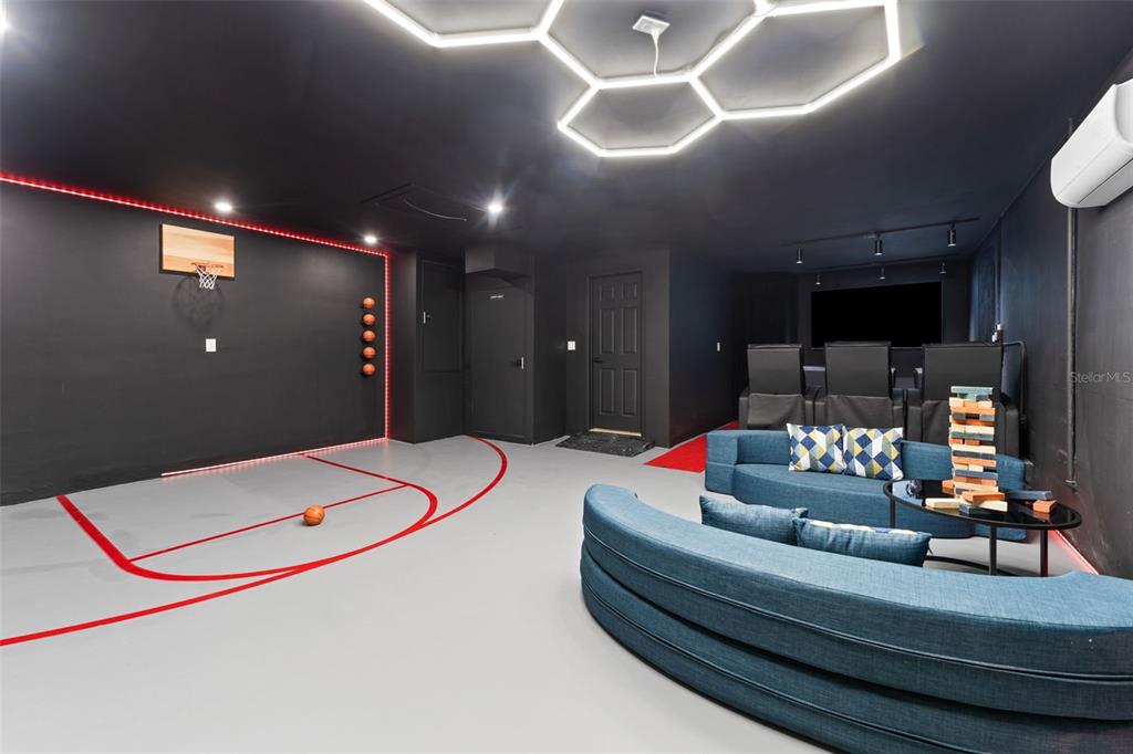 1830 Lakeview Road Clearwater, FL 33764 - Photo 30 of 37