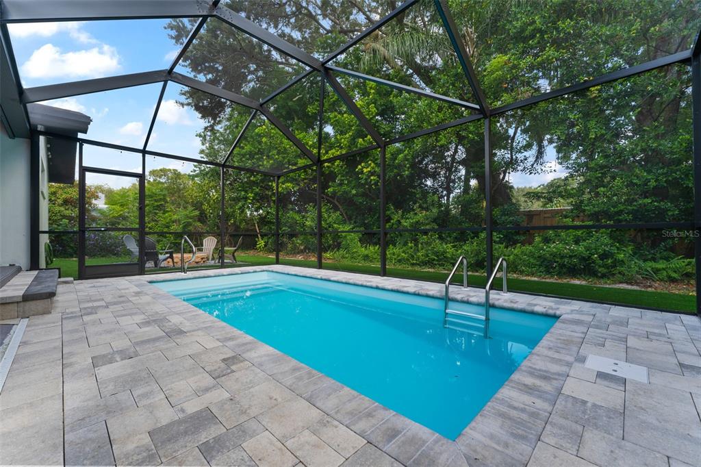 1830 Lakeview Road Clearwater, FL 33764 - Photo 33 of 37