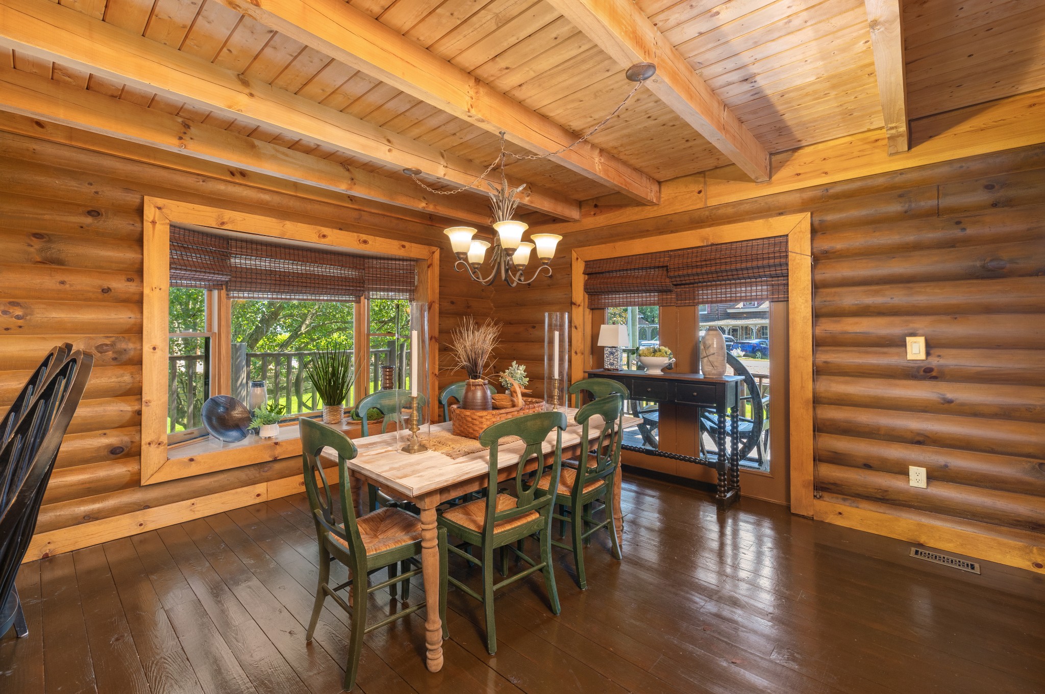 158 Dillon Road Baxter, TN 38544 - Photo 25 of 93 a dining room with furniture window and wooden floor