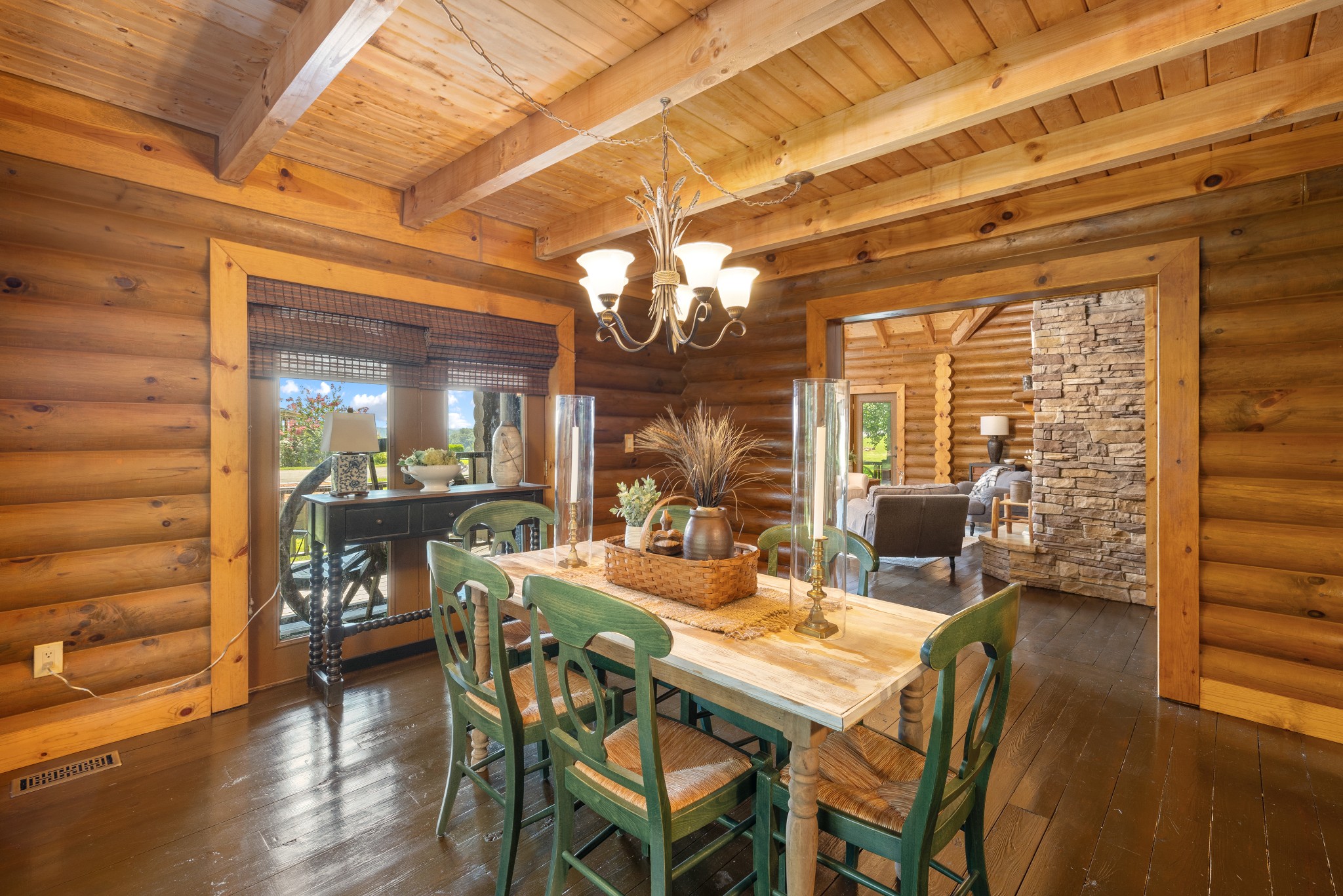158 Dillon Road Baxter, TN 38544 - Photo 26 of 93 a view of a dining room with furniture and wooden floor
