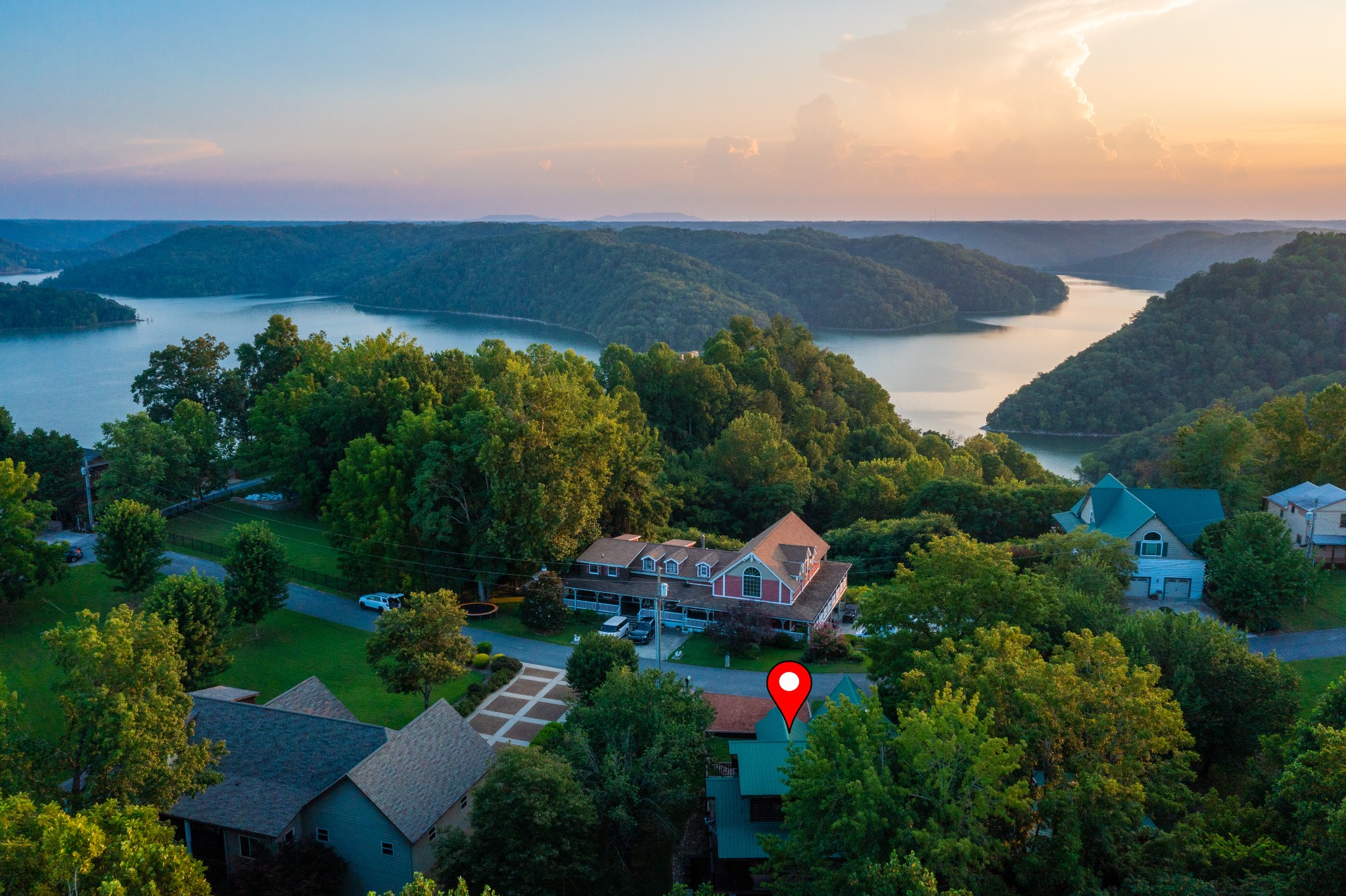 158 Dillon Road Baxter, TN 38544 - Photo 85 of 93 an aerial view of multiple house