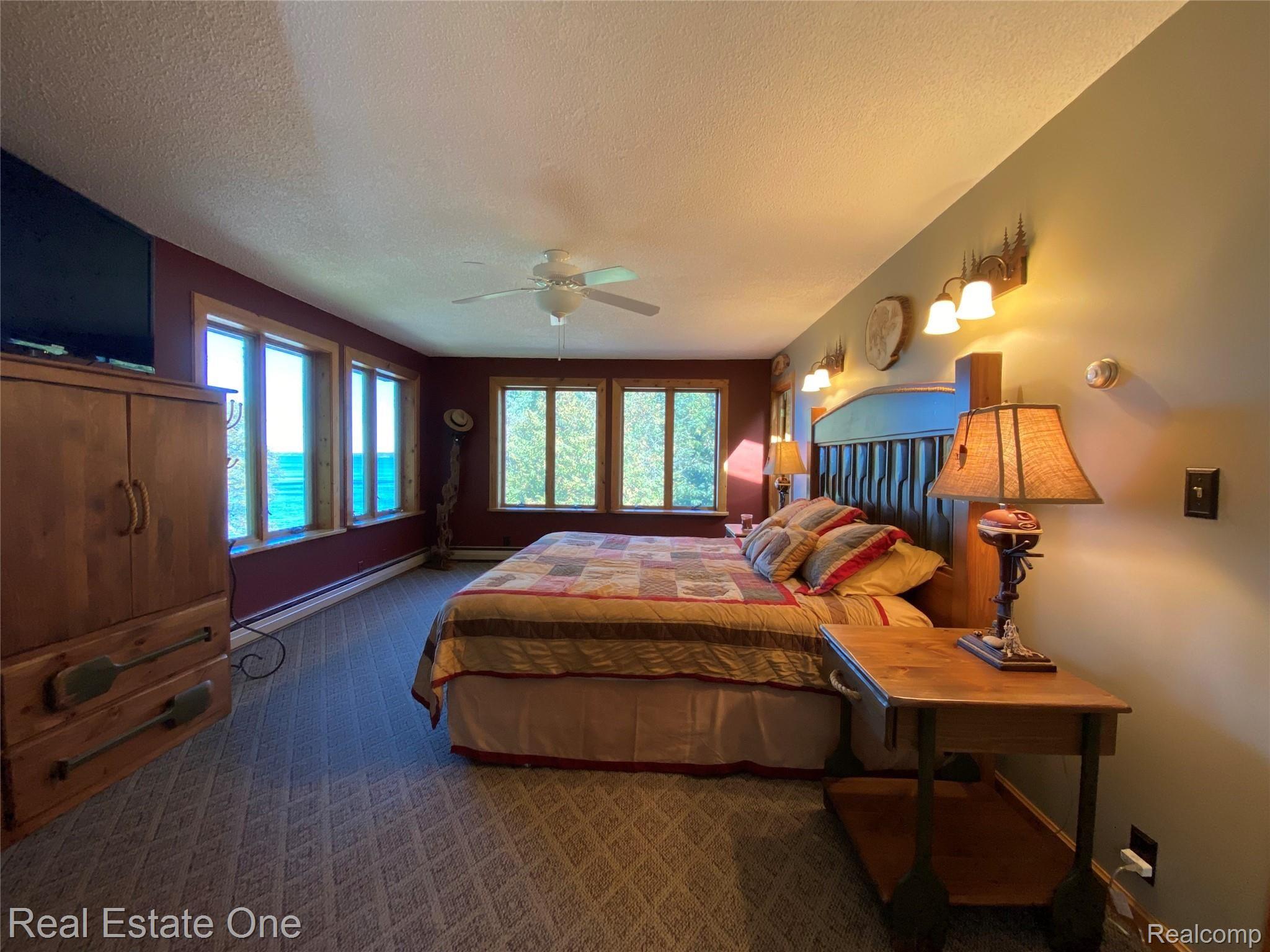 2722 Piney Ridge Road Ludington, MI 49431 - Photo 24 of 64 IMG-1007.jpg