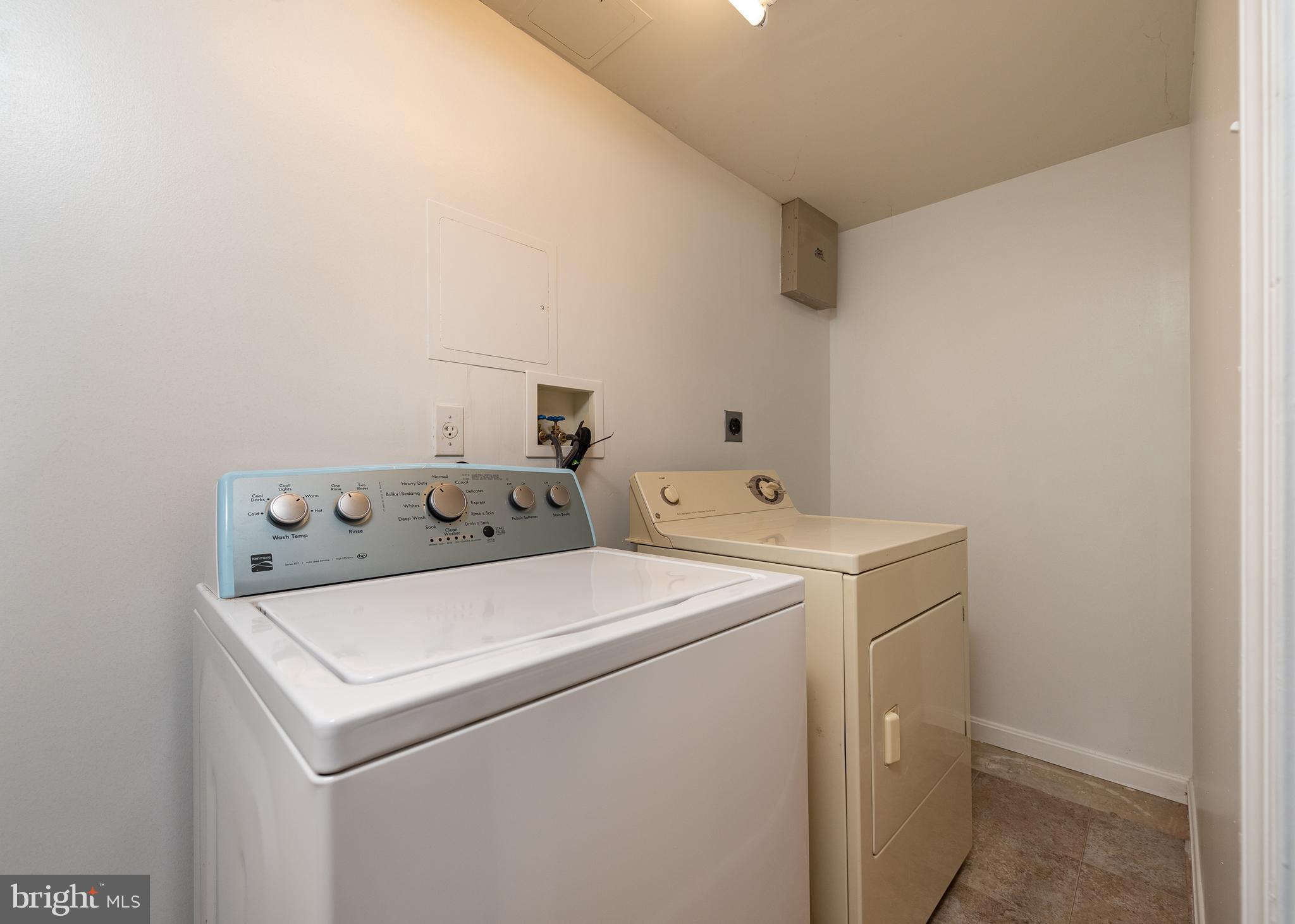 7713 Cornerstone Way Baltimore, MD 21244 - Photo 19 of 26 Laundry