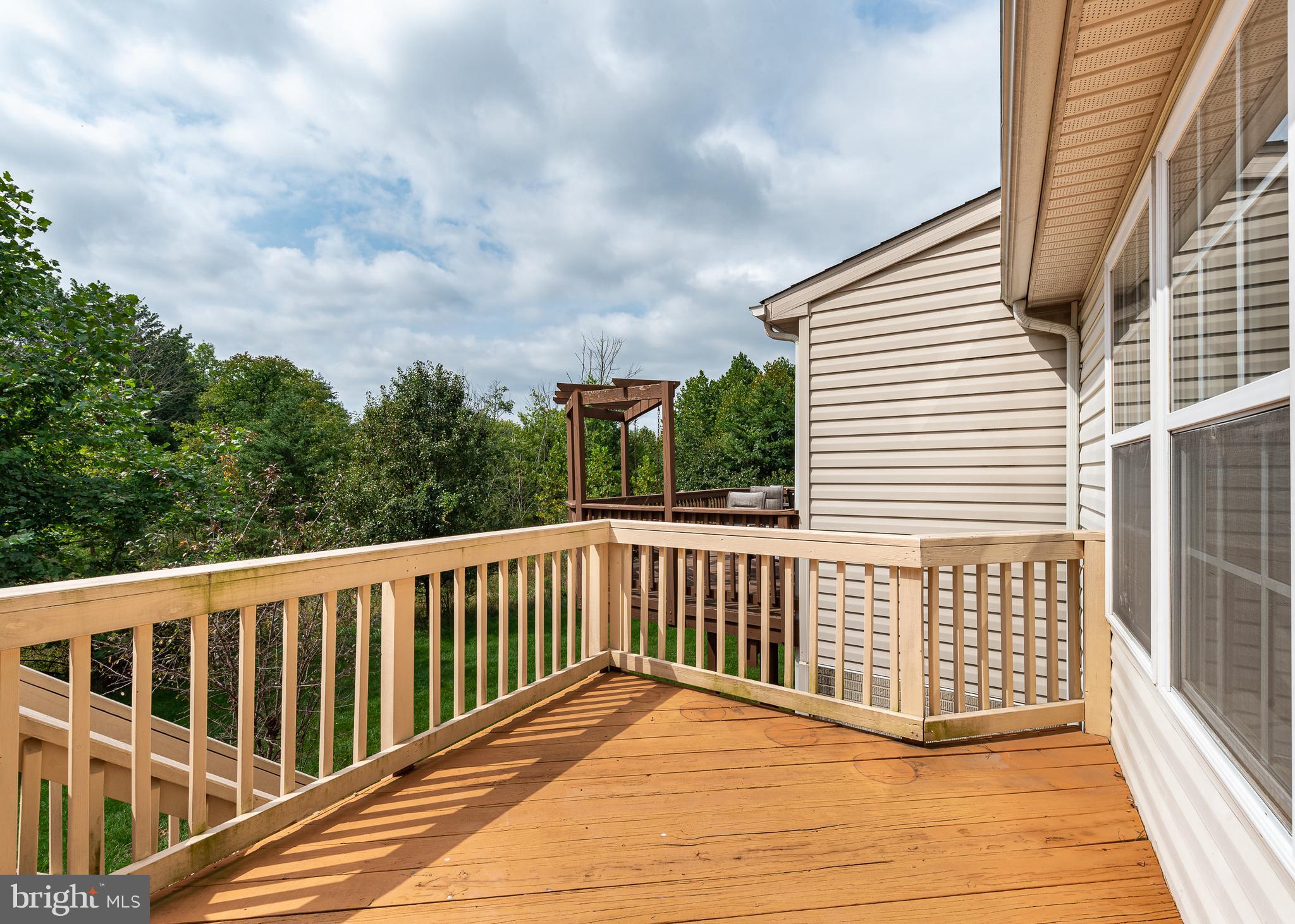 7713 Cornerstone Way Baltimore, MD 21244 - Photo 23 of 26 Deck