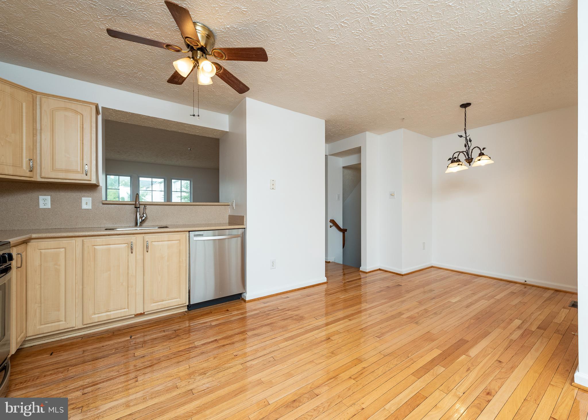 7713 Cornerstone Way Baltimore, MD 21244 - Photo 8 of 26 Kitchen