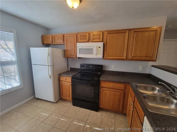 $1,050 | 1514 Aristo Place, Unit 1, Hope Mills, NC 28348