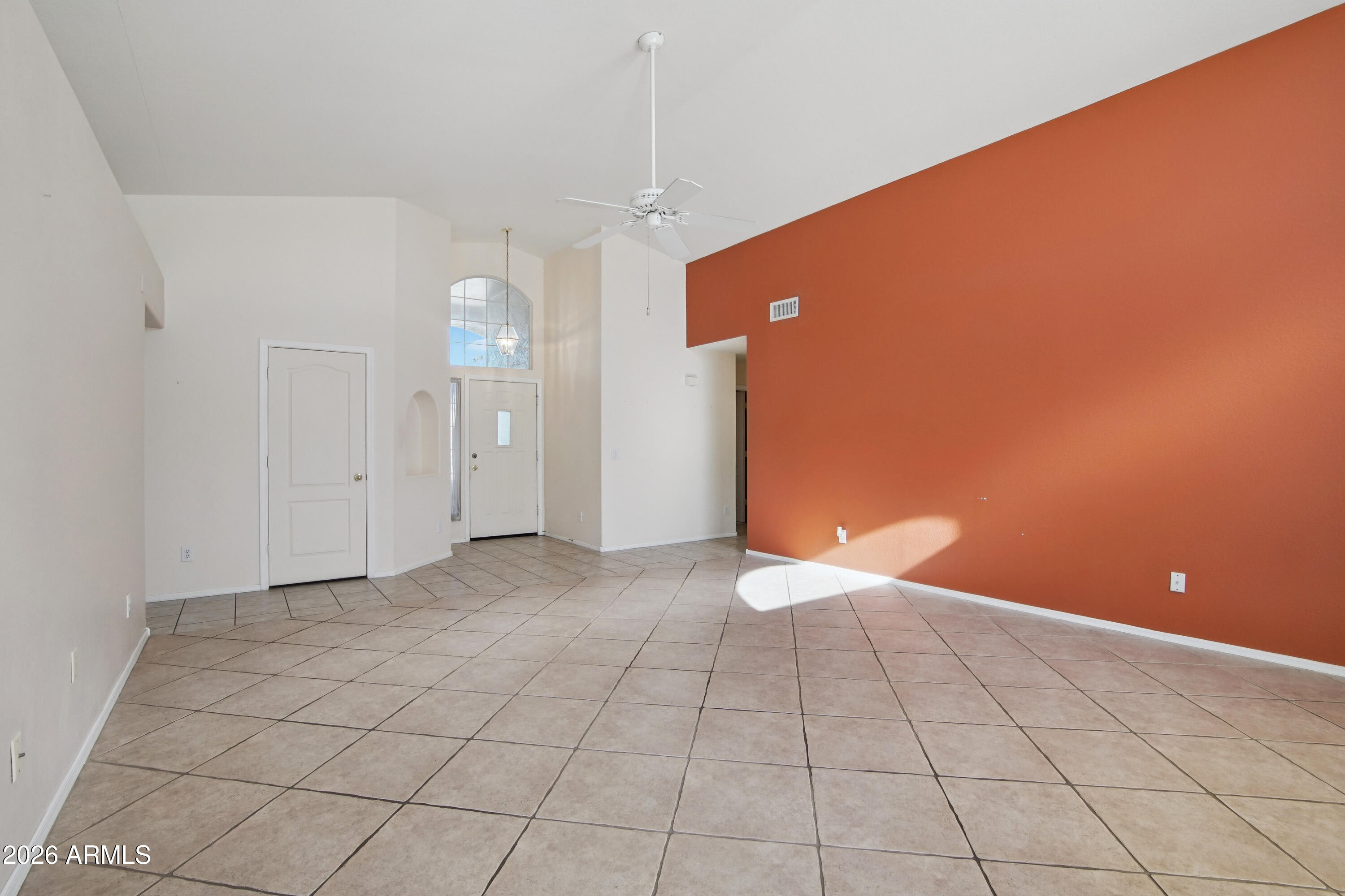 9729 West Burnett Road Peoria, AZ 85382 - Photo 7 of 29 a view of an empty room