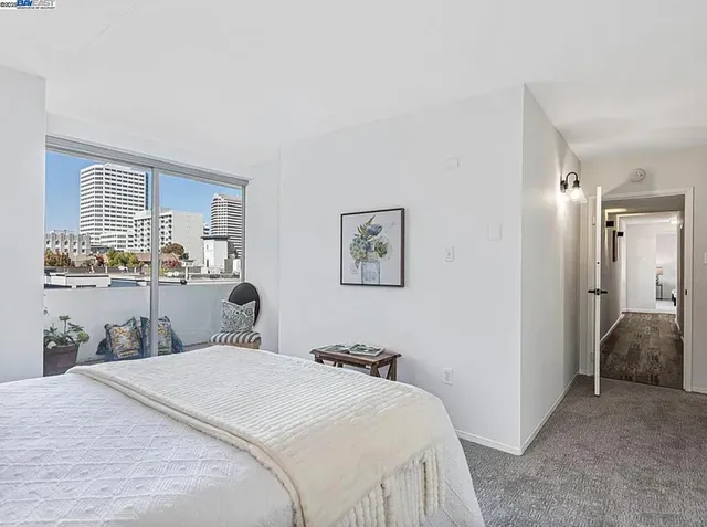 $649,000 | 1555 Lakeside Drive, Unit 62, Oakland, CA 94612