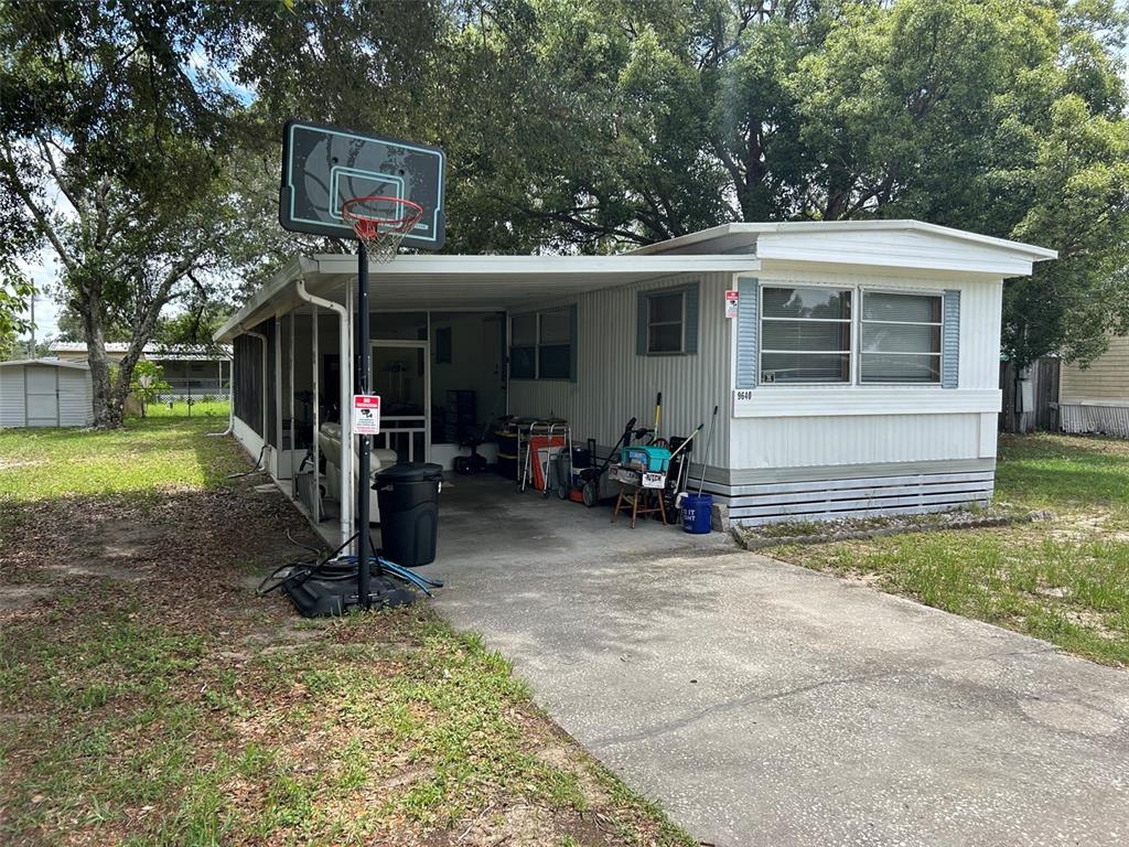 16716 Southeast 101st Ct Road Summerfield, FL 34491 - Photo 3 of 21