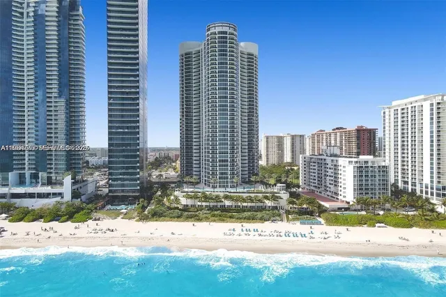 $10,000 | 17201 Collins Avenue, Unit 701, Sunny Isles Beach, FL 33160