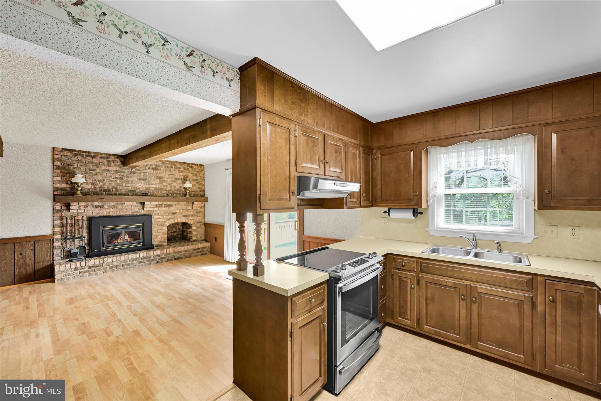 116 Pleasant View Drive Lititz, PA 17543 - Photo 19 of 50 Kitchen/Family Room View