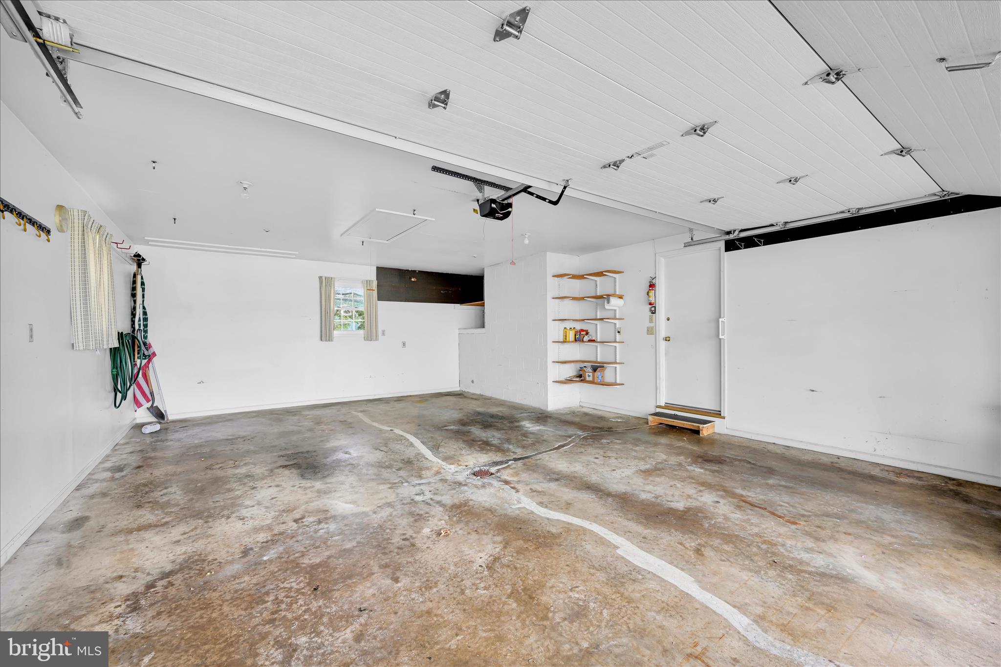 116 Pleasant View Drive Lititz, PA 17543 - Photo 9 of 50 2 Car Garage