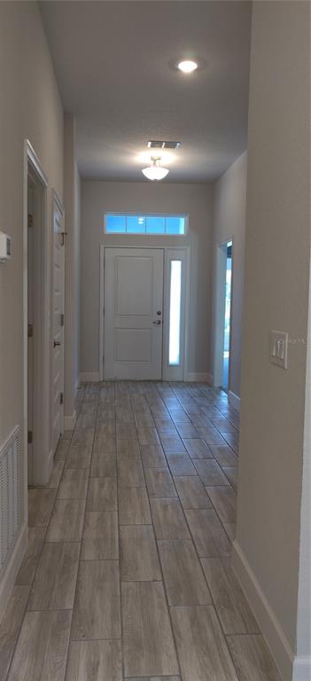 13175 Gulf Bay Ln Spring Hill Spring Hill, FL 34609 - Photo 2 of 23