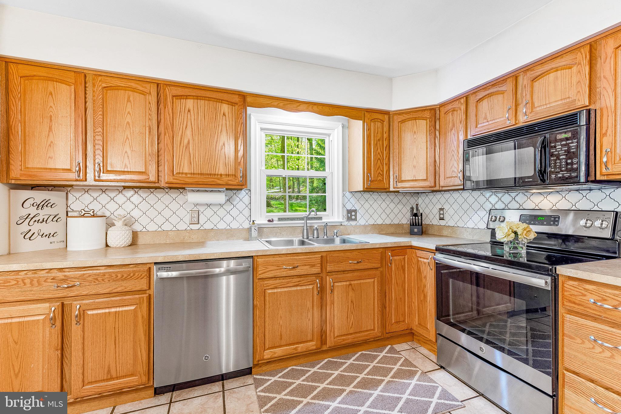 7290 Simms Landing Road Port Tobacco, MD 20677 - Photo 12 of 74 Stainless steel appliances