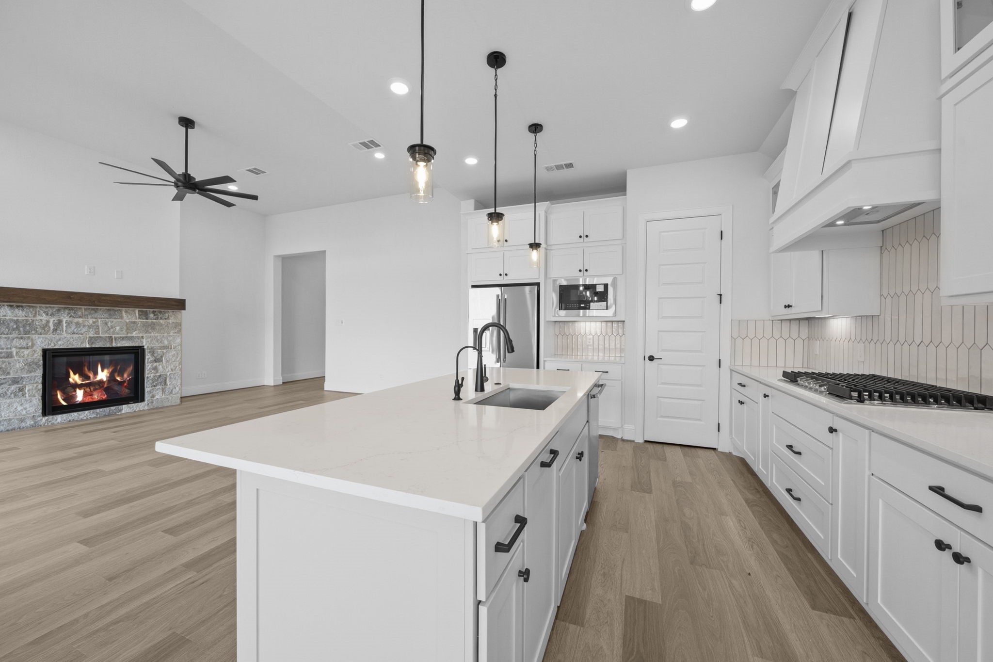 725 Cross Timbers Trace Hempstead, TX 77445 - Photo 11 of 40