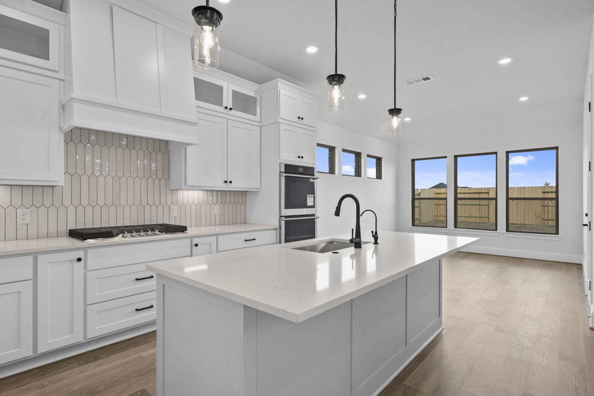 725 Cross Timbers Trace Hempstead, TX 77445 - Photo 13 of 40