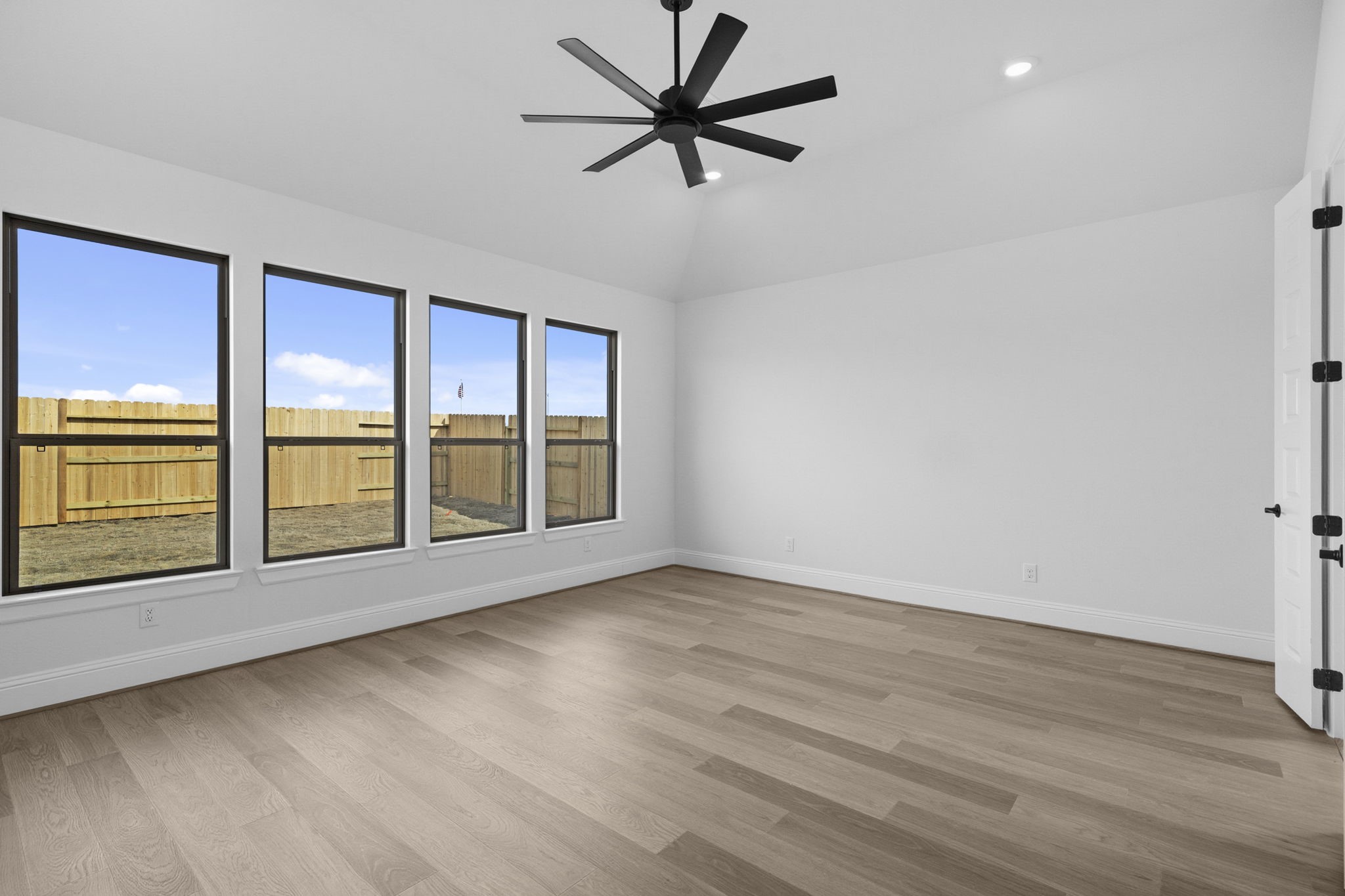 725 Cross Timbers Trace Hempstead, TX 77445 - Photo 17 of 40