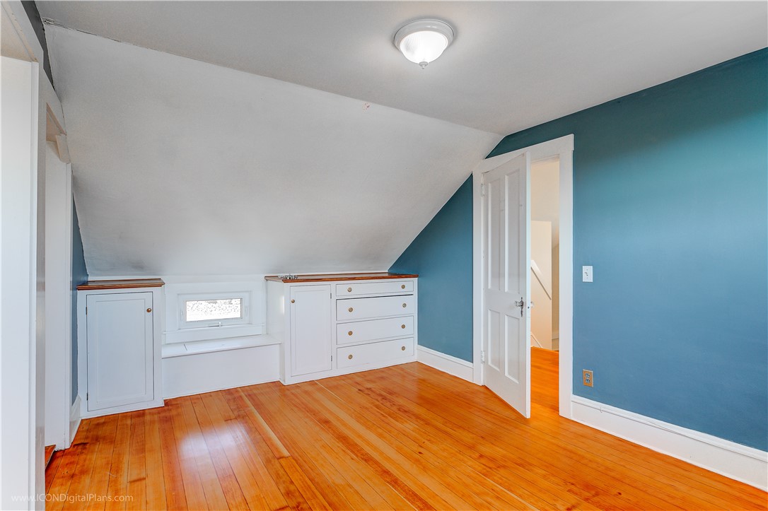 4168 Main Road Tiverton, RI 02878 - Photo 27 of 30 Bed Room 4