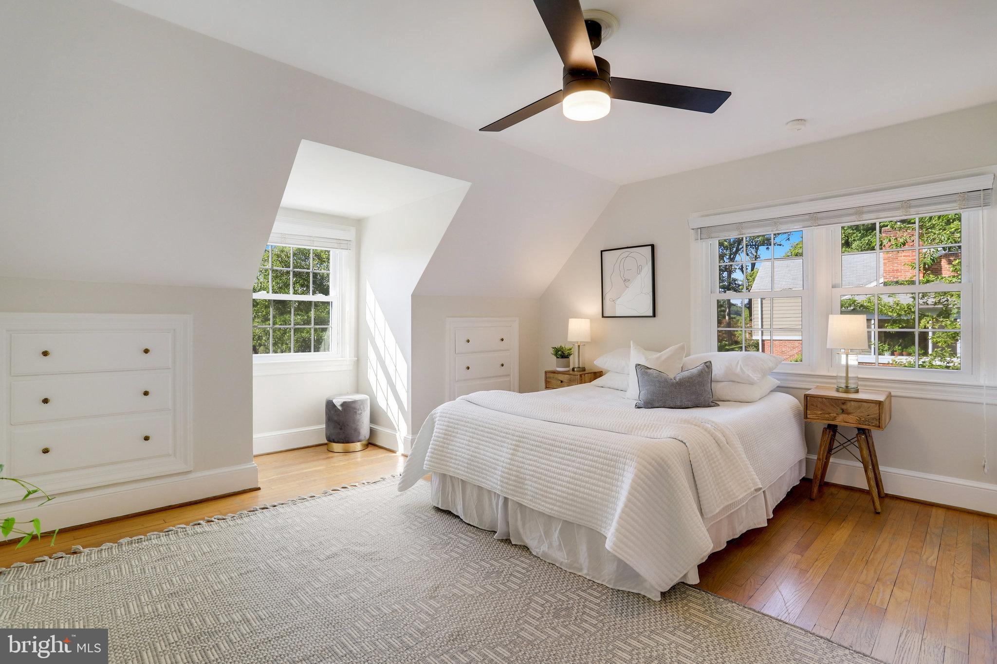 3424 Woodside Road Alexandria, VA 22310 - Photo 35 of 56 Hello gorgeous