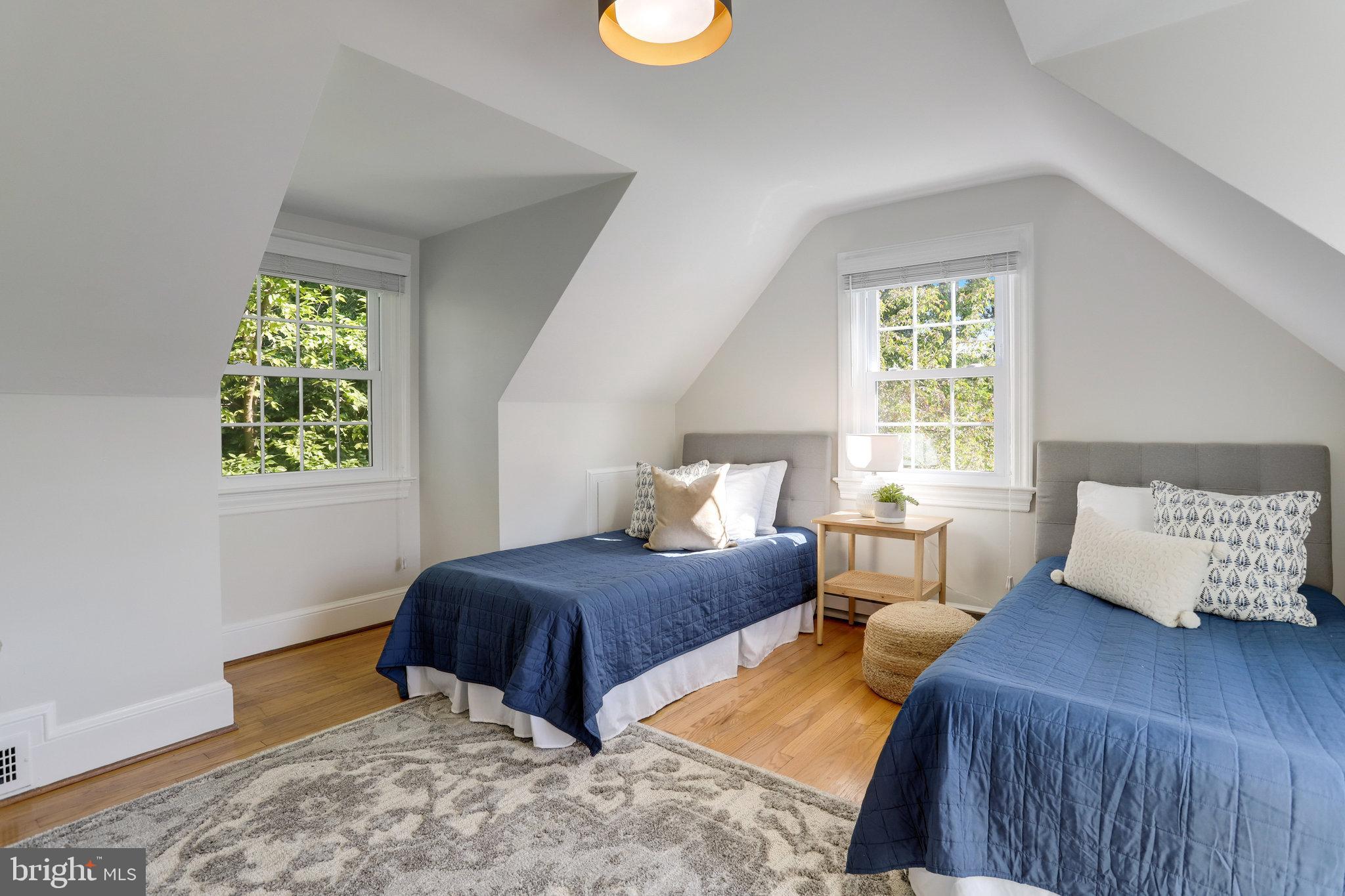 3424 Woodside Road Alexandria, VA 22310 - Photo 48 of 56 spacious enough for 2 beds