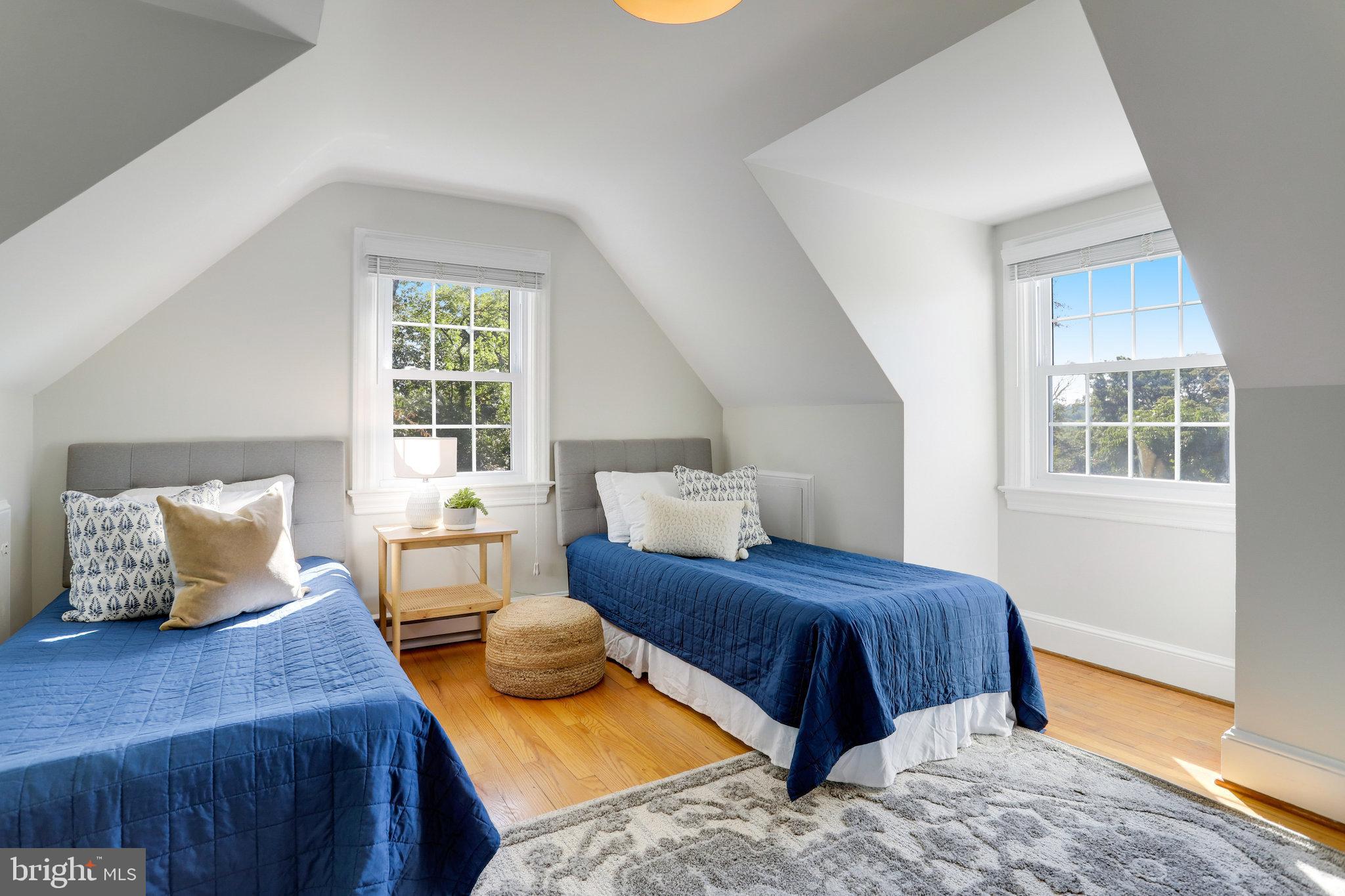 3424 Woodside Road Alexandria, VA 22310 - Photo 49 of 56 and those dormers are everything