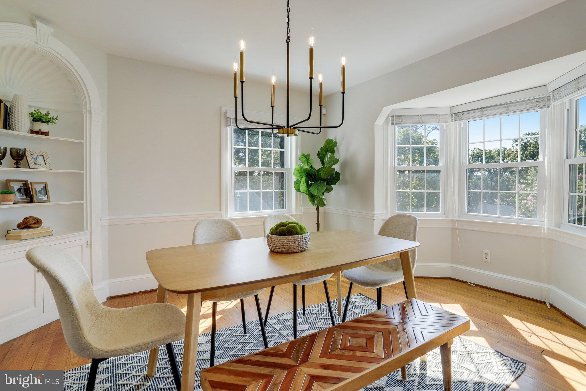 3424 Woodside Road Alexandria, VA 22310 - Photo 6 of 56 new modern lighting