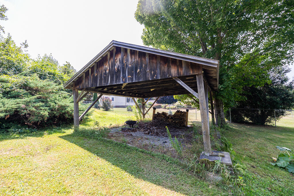 136 Davis Road Farmington, ME 04938 - Photo 15 of 76 HY3A9747