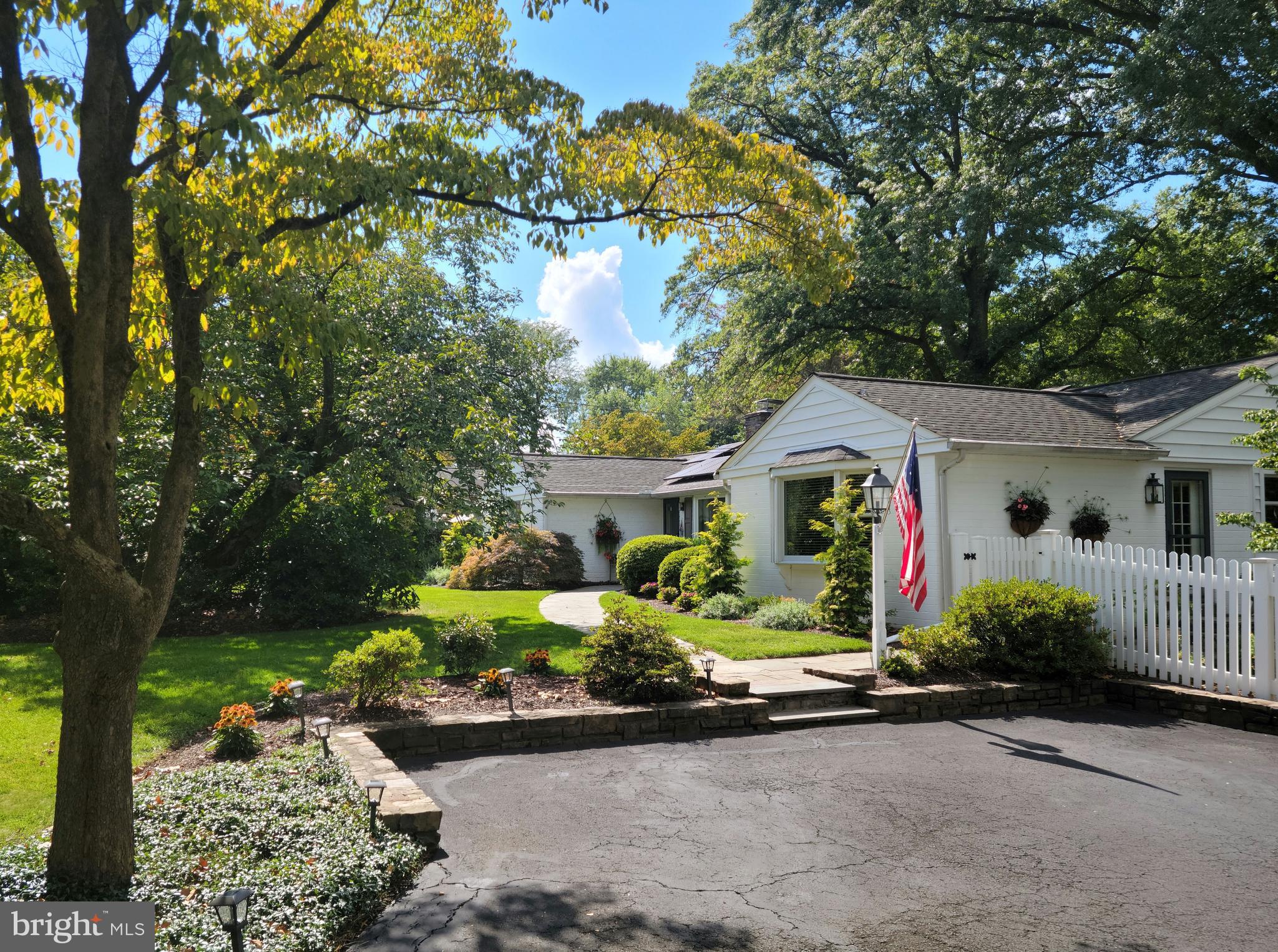 1509 Taylor Road Lansdale, PA 19446 - Photo 3 of 32 Gallery Image 3