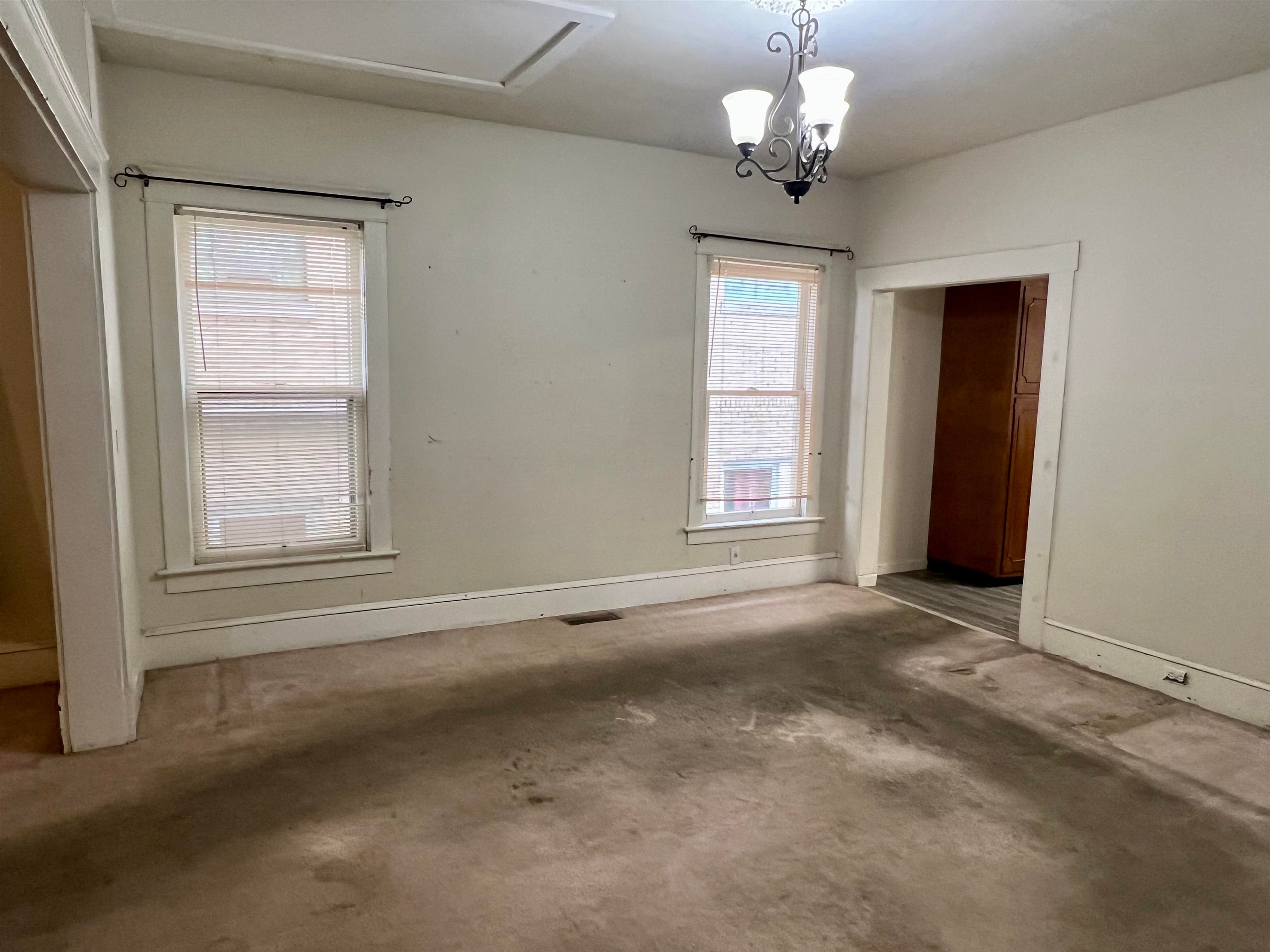 712 Main Street Point Pleasant, WV 25550 - Photo 6 of 26 Gallery Image 6