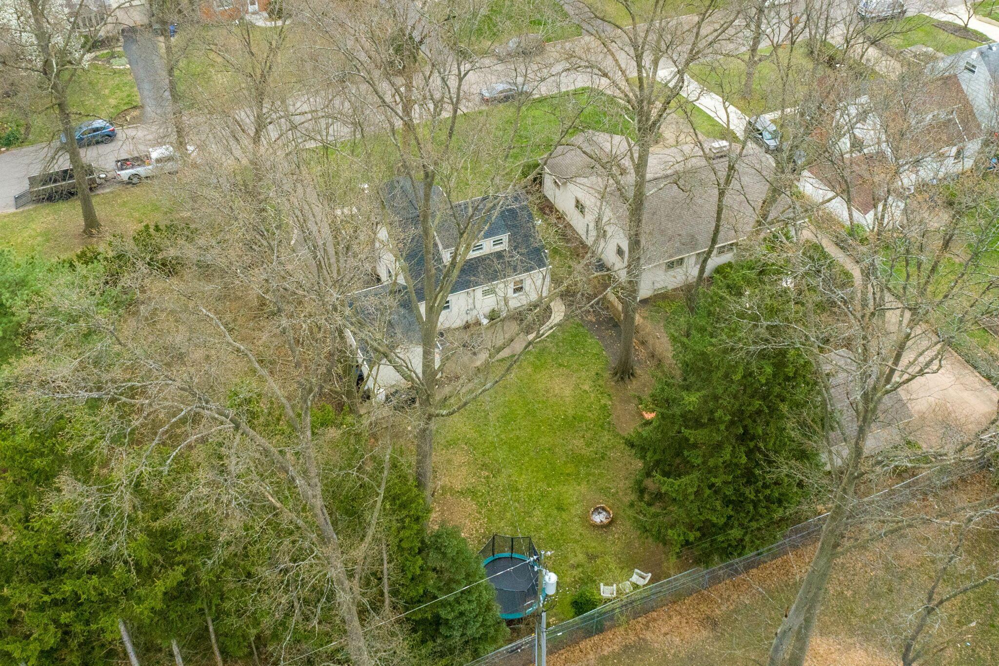 141 North Harding Road Columbus, OH 43209 - Photo 58 of 61 OVERHEAD