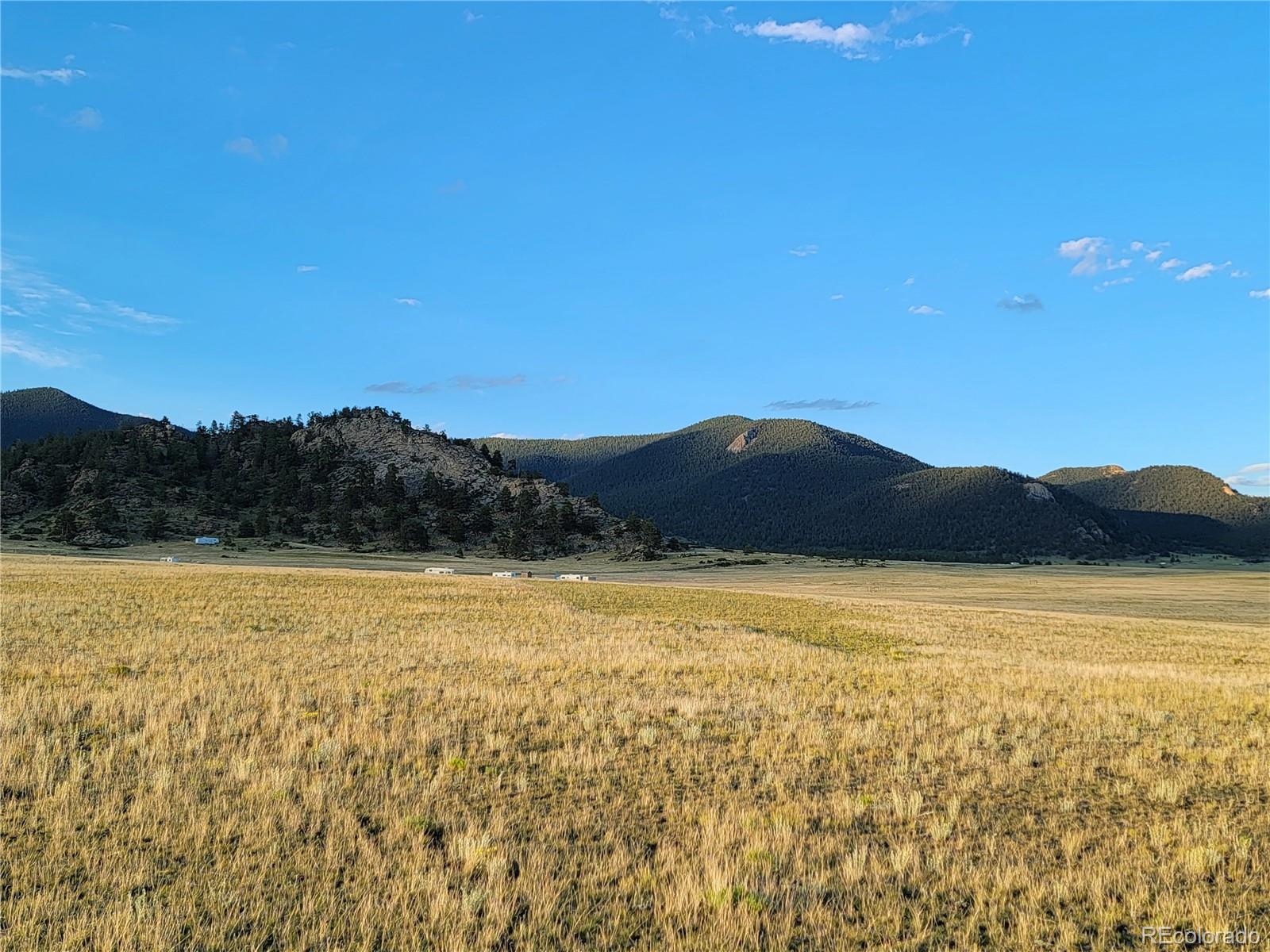 6065 Mesa Road Hartsel, CO 80449 - Photo 14 of 21 a view of an ocean and a mountain