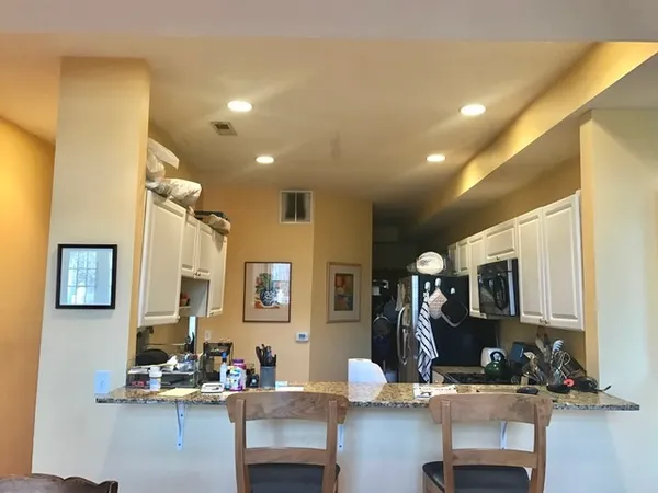 $5,100 | 1933 North Sedgwick Street, Unit 2, Chicago, IL 60614