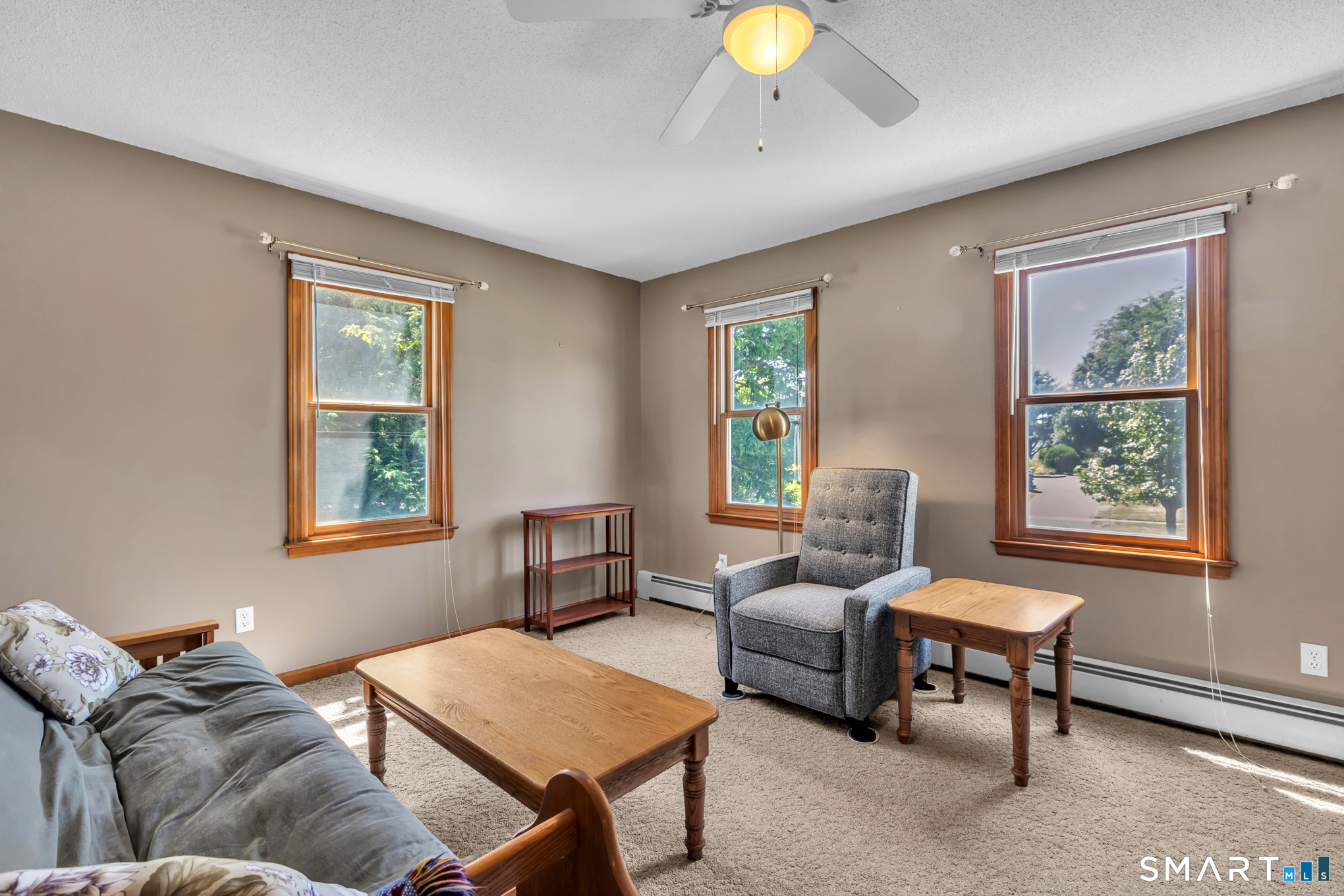 20 Windmill Road Ellington, CT 06029 - Photo 3 of 40